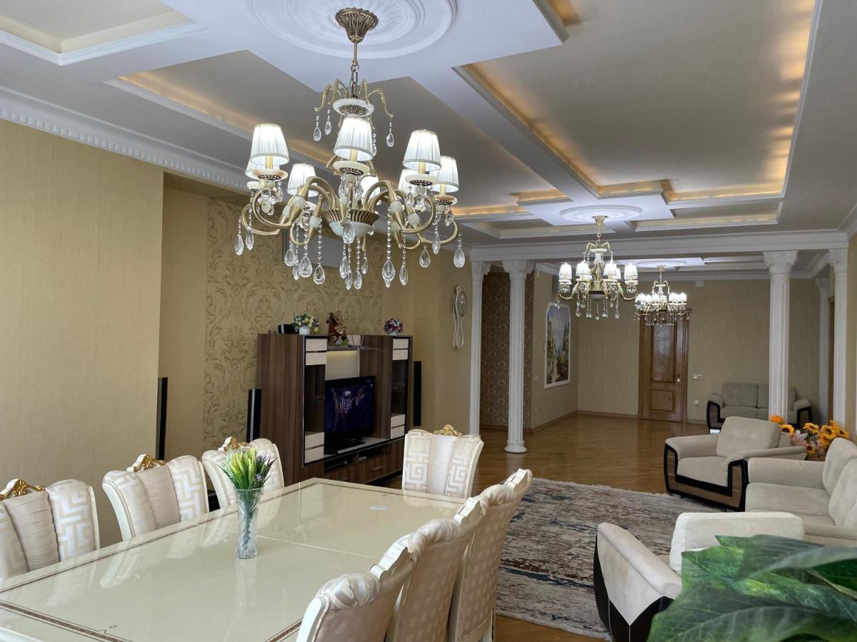 Ferienwohnung Megafun Sea View Baku Exterior foto